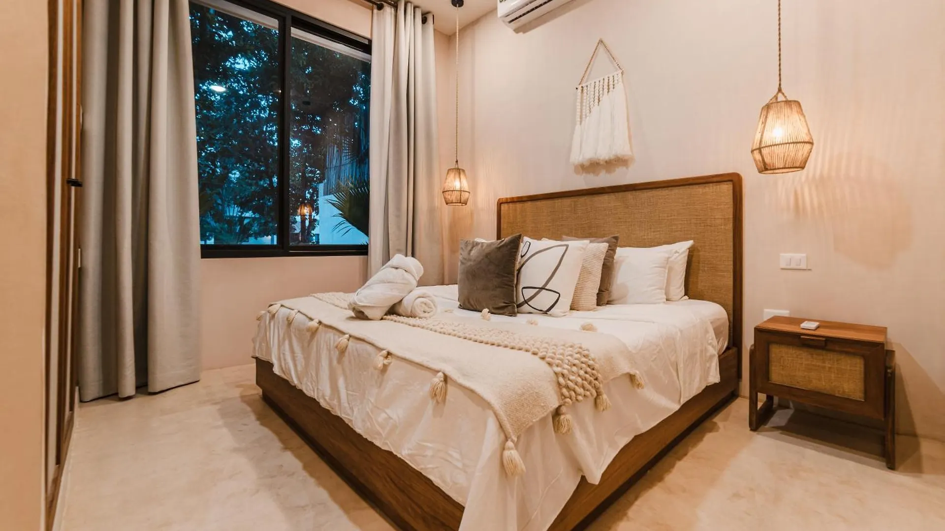Villa Sorella In Aldea Zama 24Hrs Security, 5Min To The Beach Tulum 0*,  Mexico